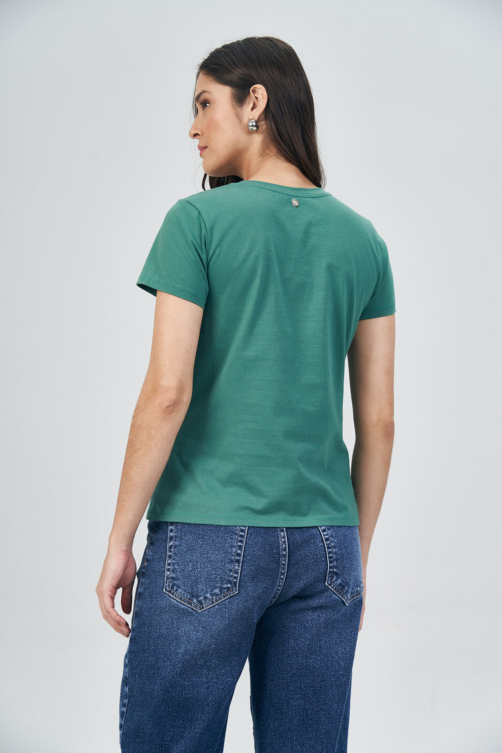 T-Shirt Gola V Feminina Acostamento Preto