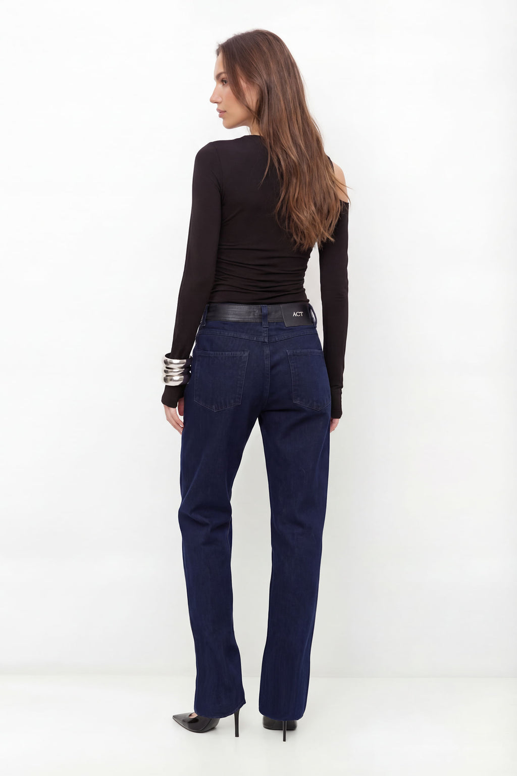 Blusa Manga Longa Ombro Aberto ACT Feminina Preto