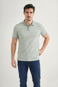 Polo Clássica Masculina Acostamento Branco