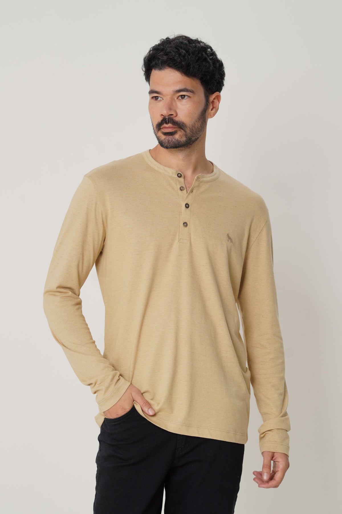 Camiseta Manga Longa Bordada Masculina Acostamento Bege