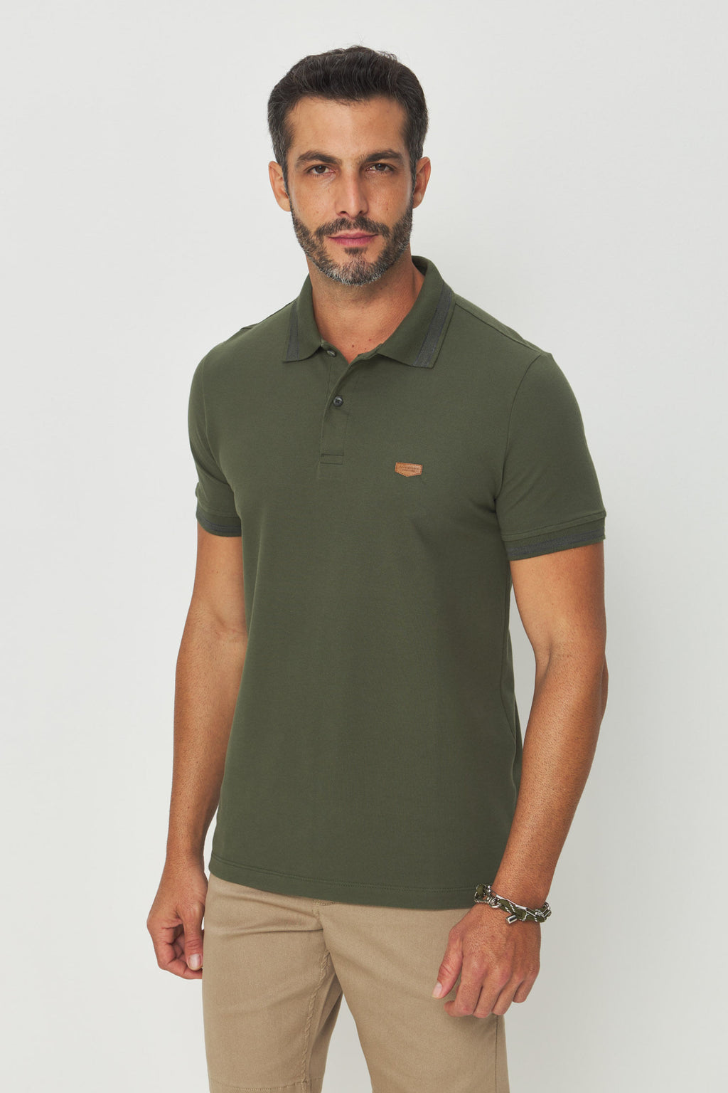 Polo Detail Minimalista Masculina Acostamento Verde Militar