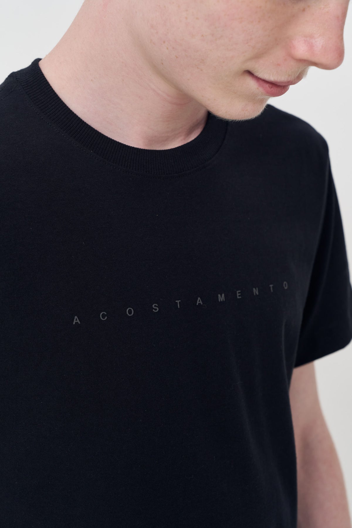Camiseta Essencial Menino Acostamento Next Preto