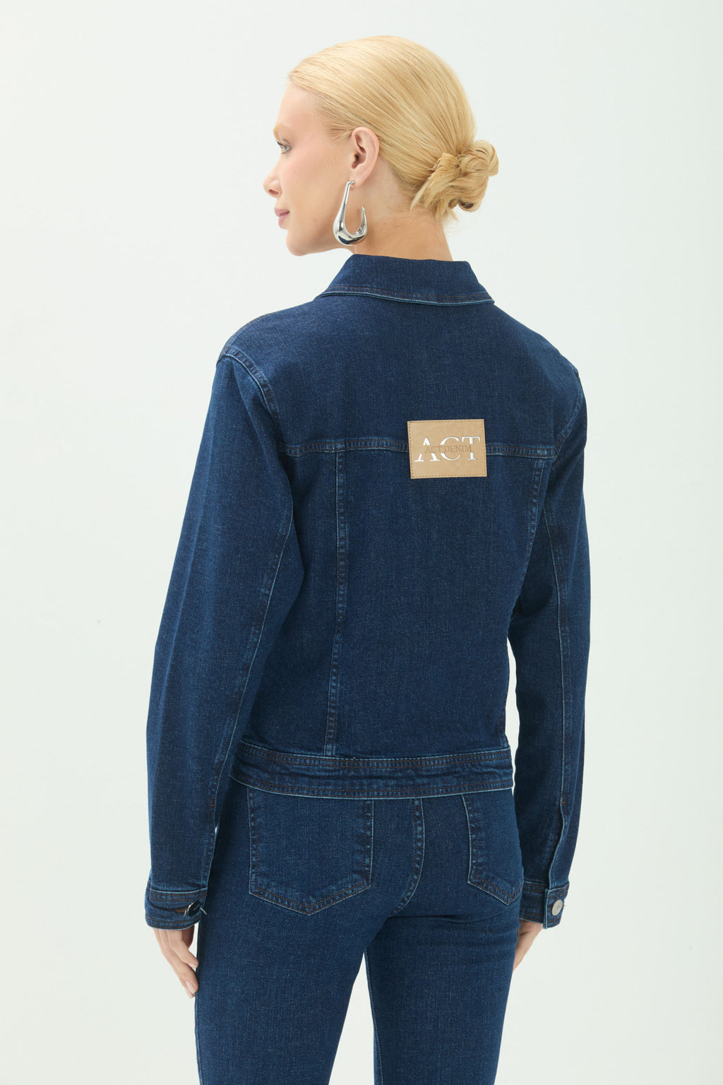 Jaqueta Jeans Com Bolsos ACT Feminina Jeans Escuro