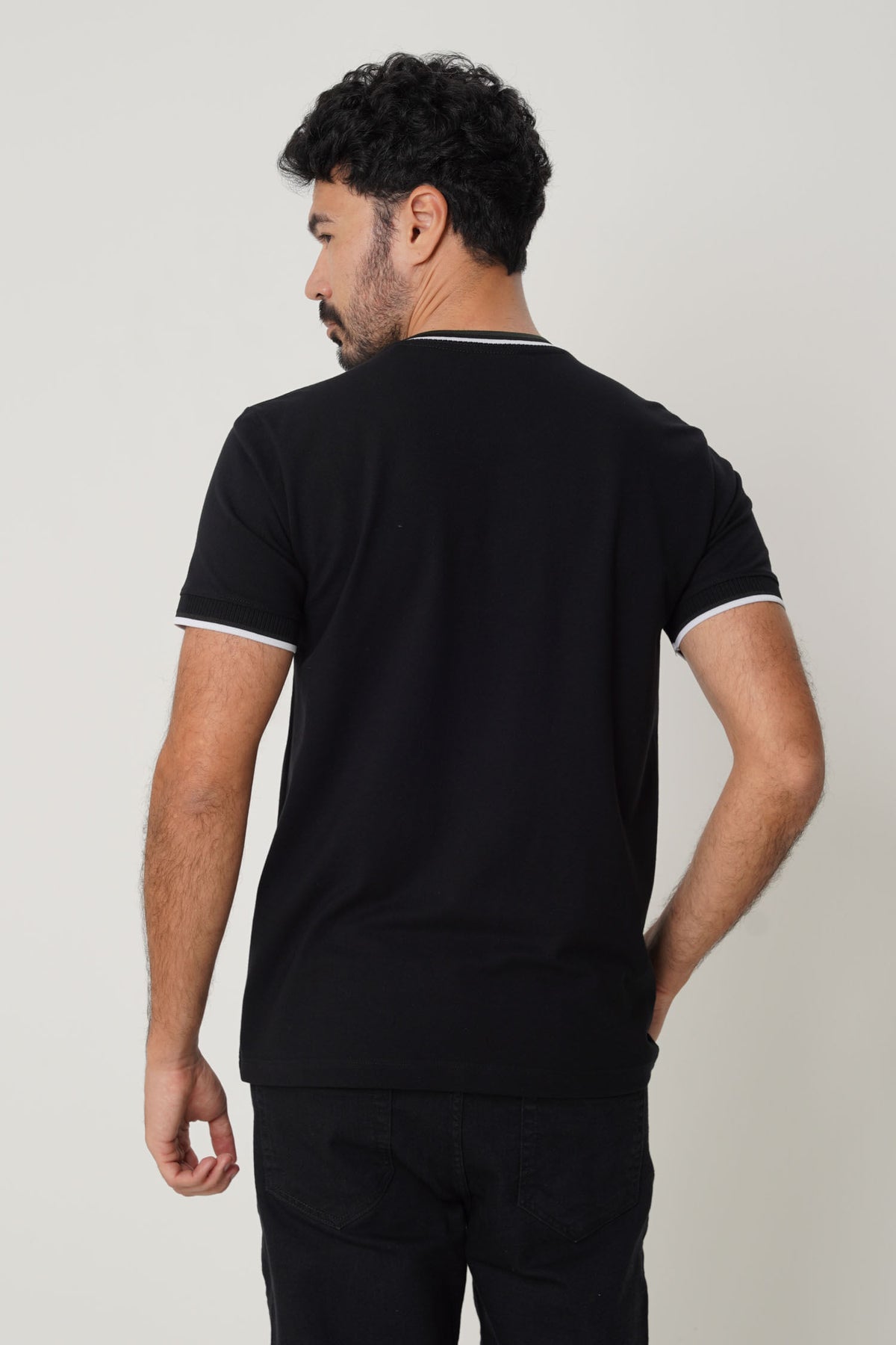 Camiseta Com Elastano Masculina Acostamento Preto