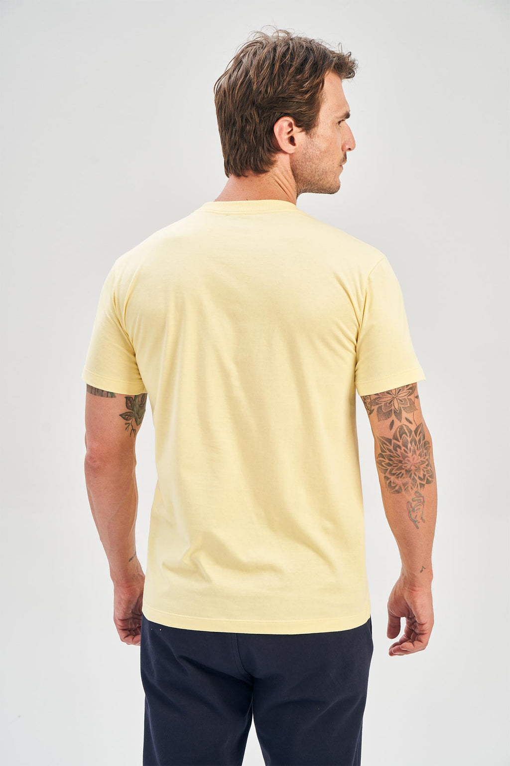 Camiseta Essential Masculina Acostamento Amarelo Solar
