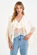 Blusa Poncho com Renda E Babados ACT Feminino
 Off White
