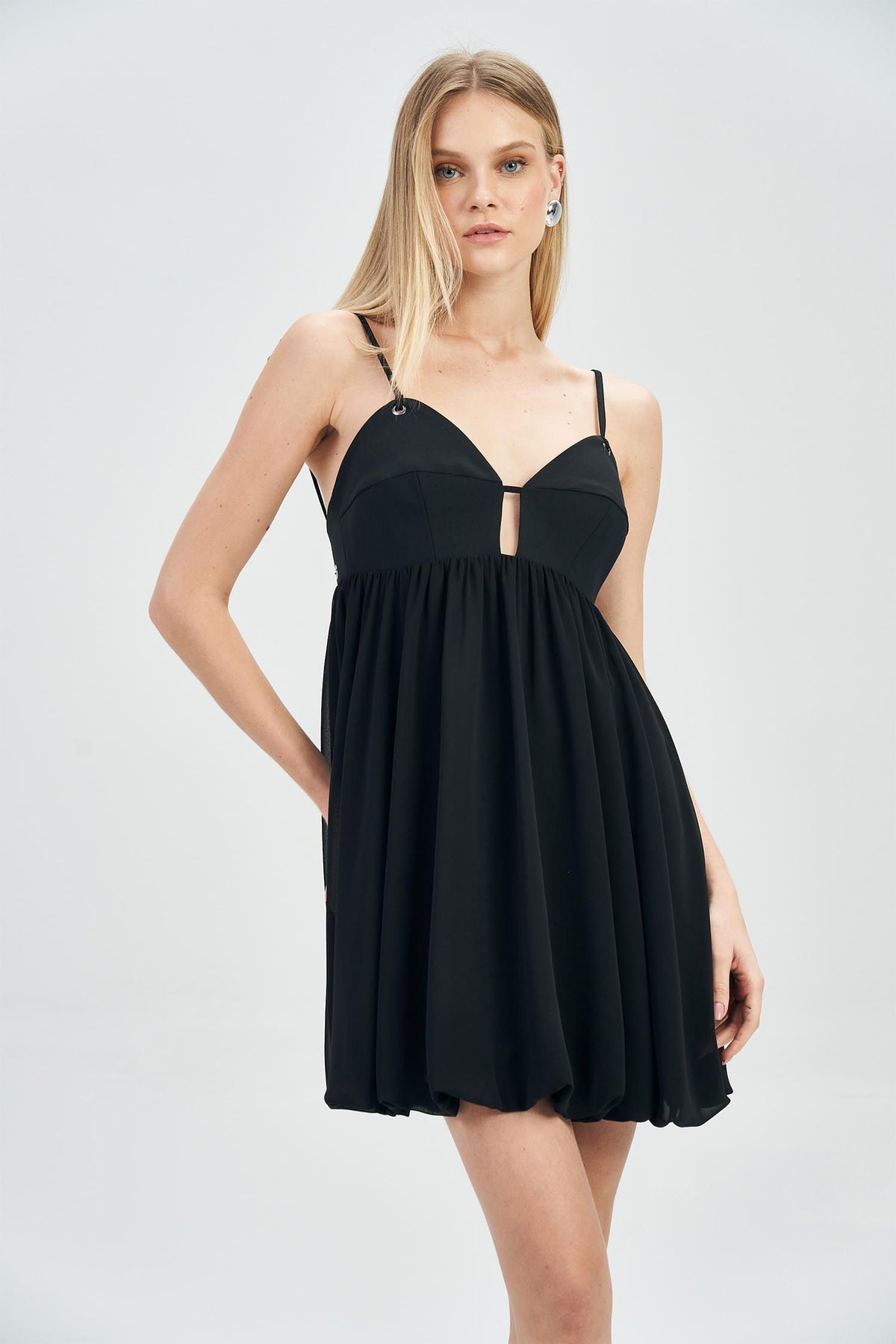Vestido Curto Black Balone Feminino Acostamento Preto