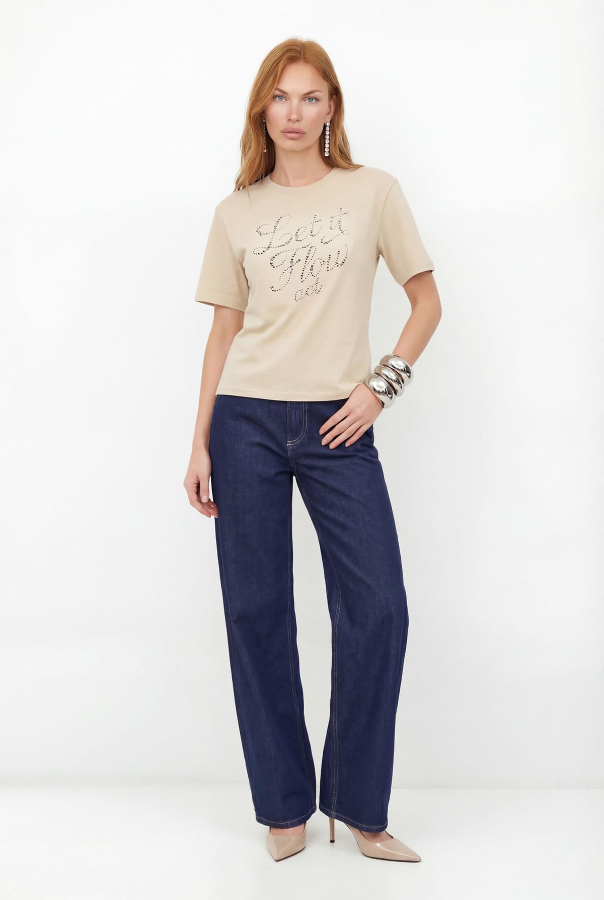 T-Shirt Flow Estampa Frontal  ACT Feminina Sand