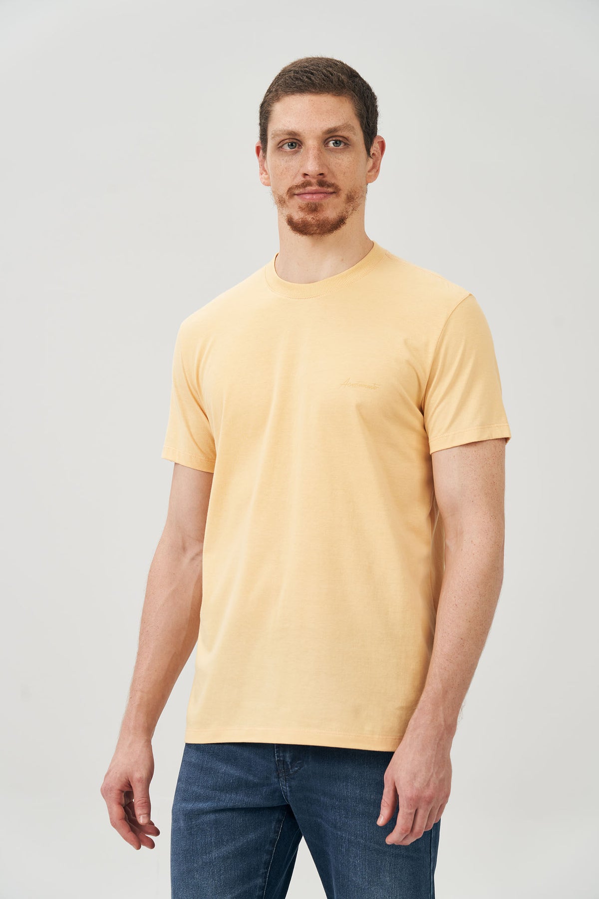 Camiseta Assinatura Local Masculina Acostamento Vermelho Hibisco
