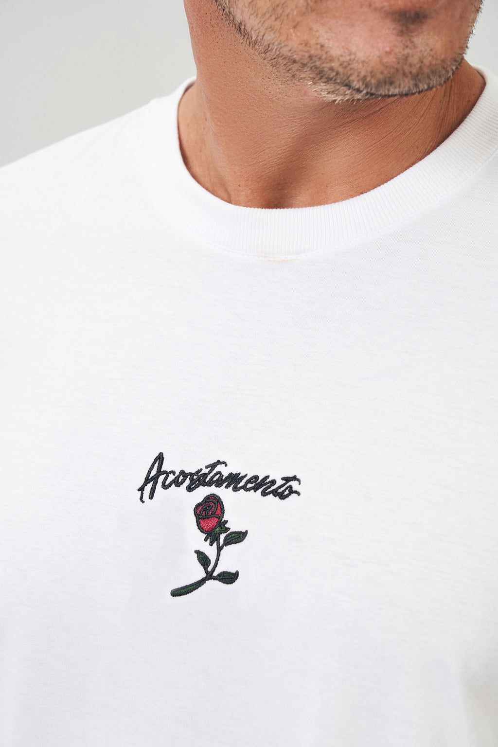 Camiseta The Rose Masculina Acostamento Branco