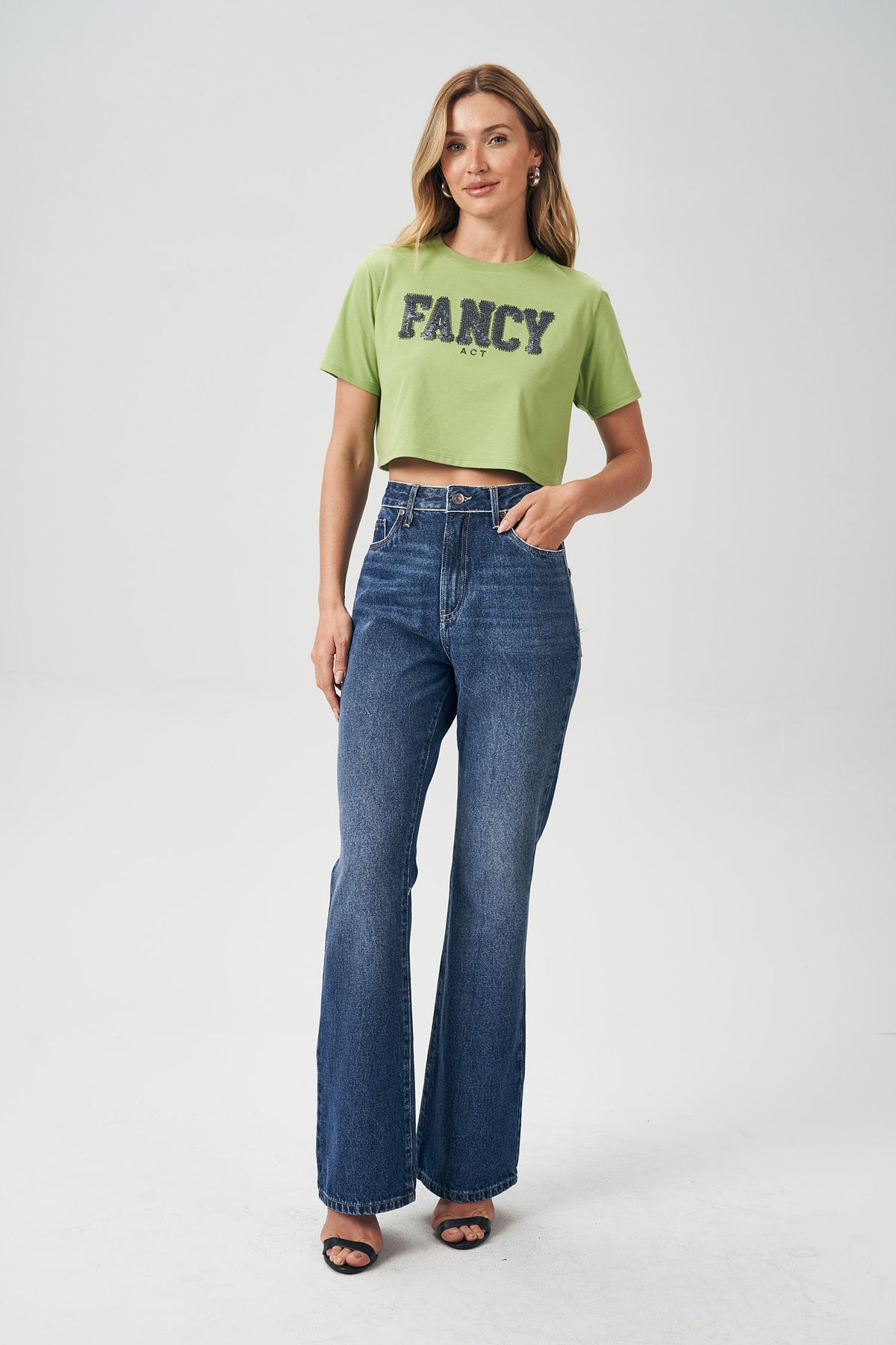 T-Shirt Cropped Fancy Paetê Feminina Acostamento Garden