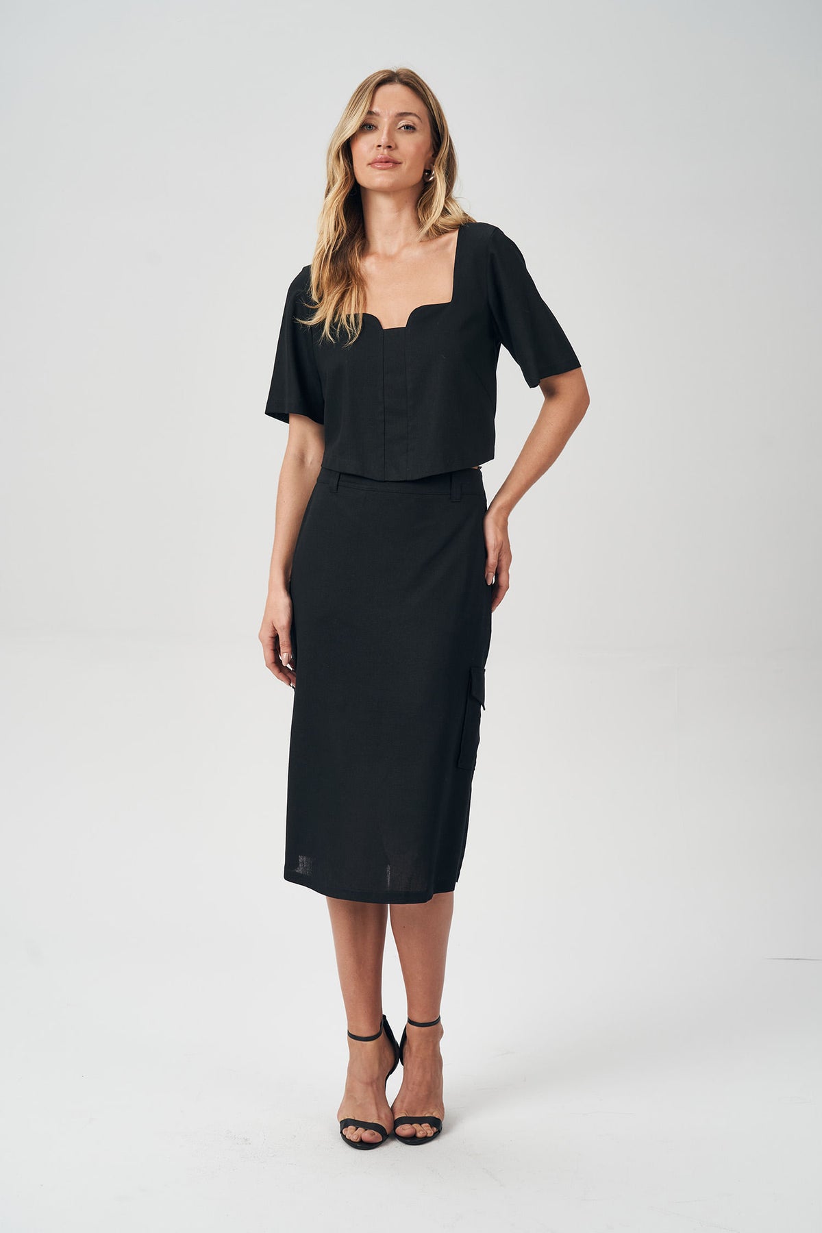Blusa Stylish Feminina Acostamento Preto