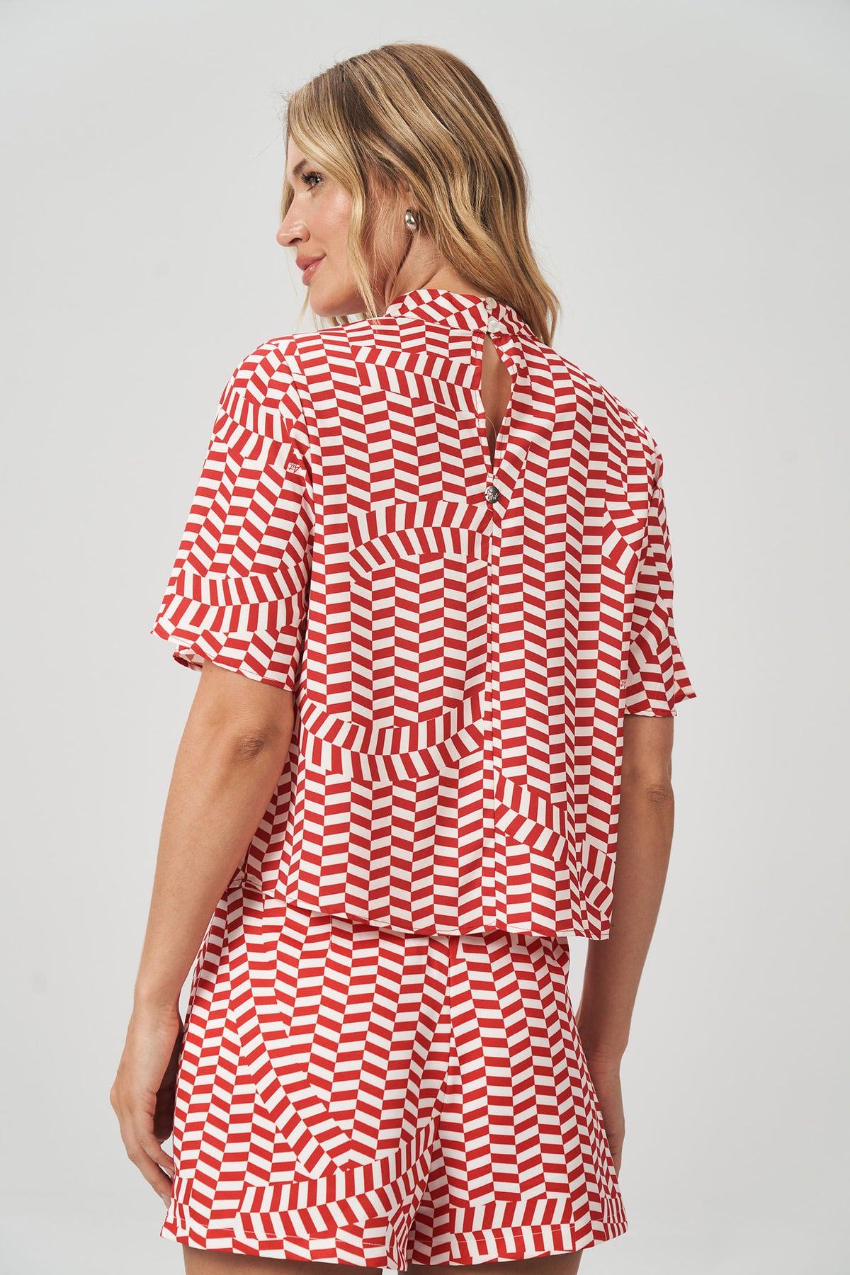Blusa Vazado Local Feminina Acostamento Red Mosaic