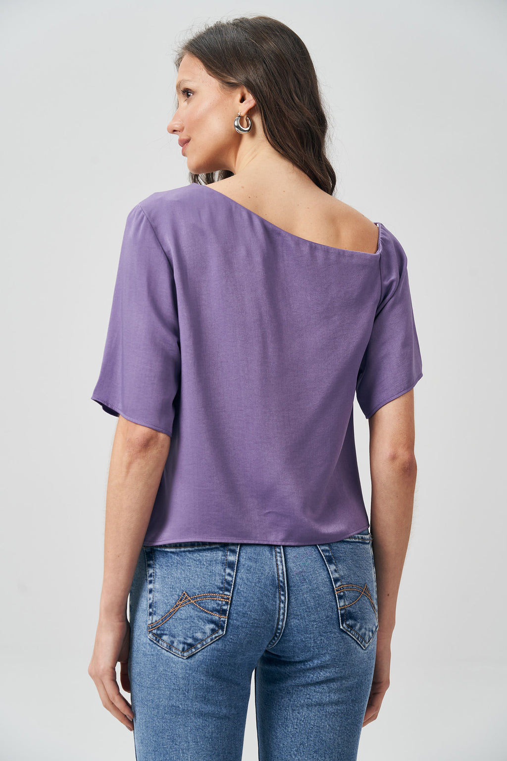 Blusa Com Prega Feminina Acostamento Passion Purple