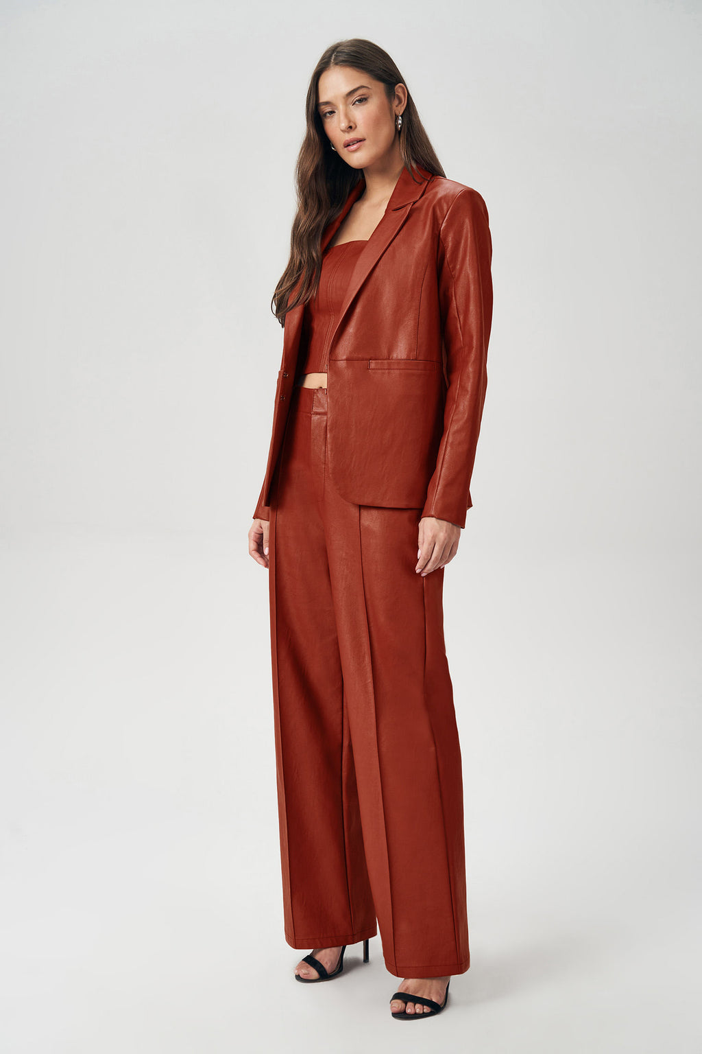 Blazer Fashion PU Feminino Acostamento Cassis