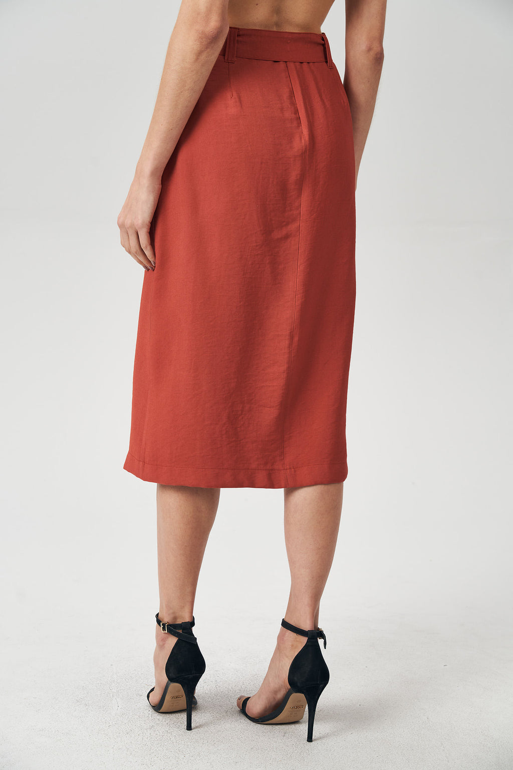 Saia Midi Com Cinto Feminina Acostamento Cassis