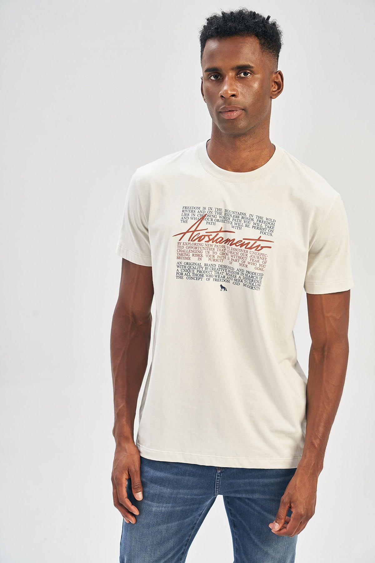 Camiseta Lettering Masculina Acostamento Preto
