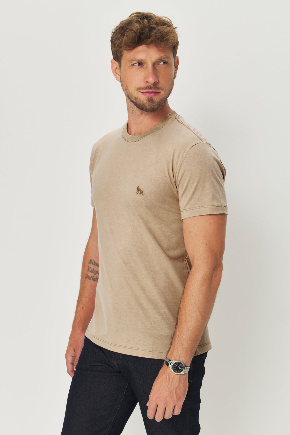 Camiseta Básica Com Bordado Masculina Acostamento Goanna