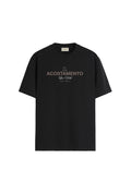 Camiseta Logo Print Masculina Acostamento Preto