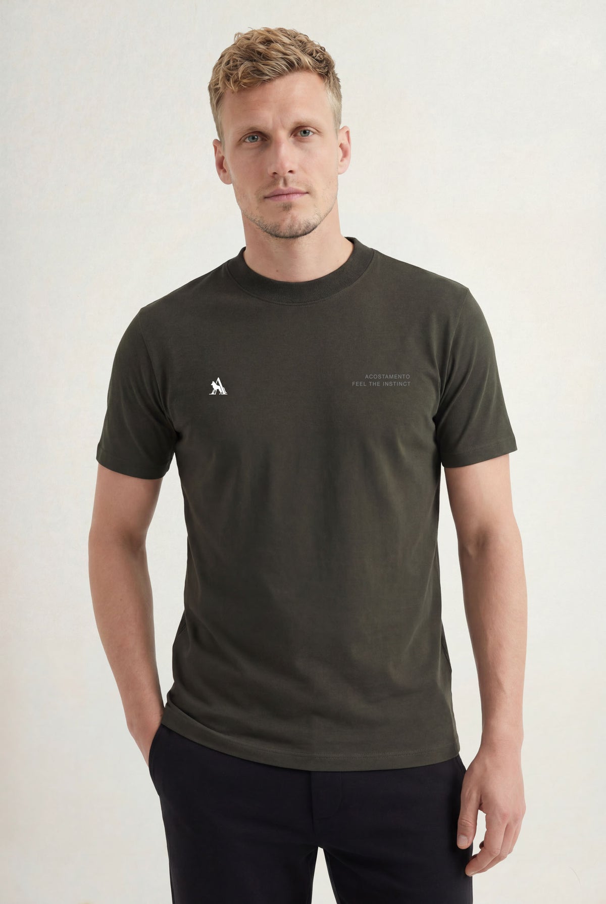 Camiseta Casual Minimalista Masculina Acostamento Verde Folhagem