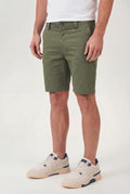 Bermuda Casual Masculina Acostamento Preto