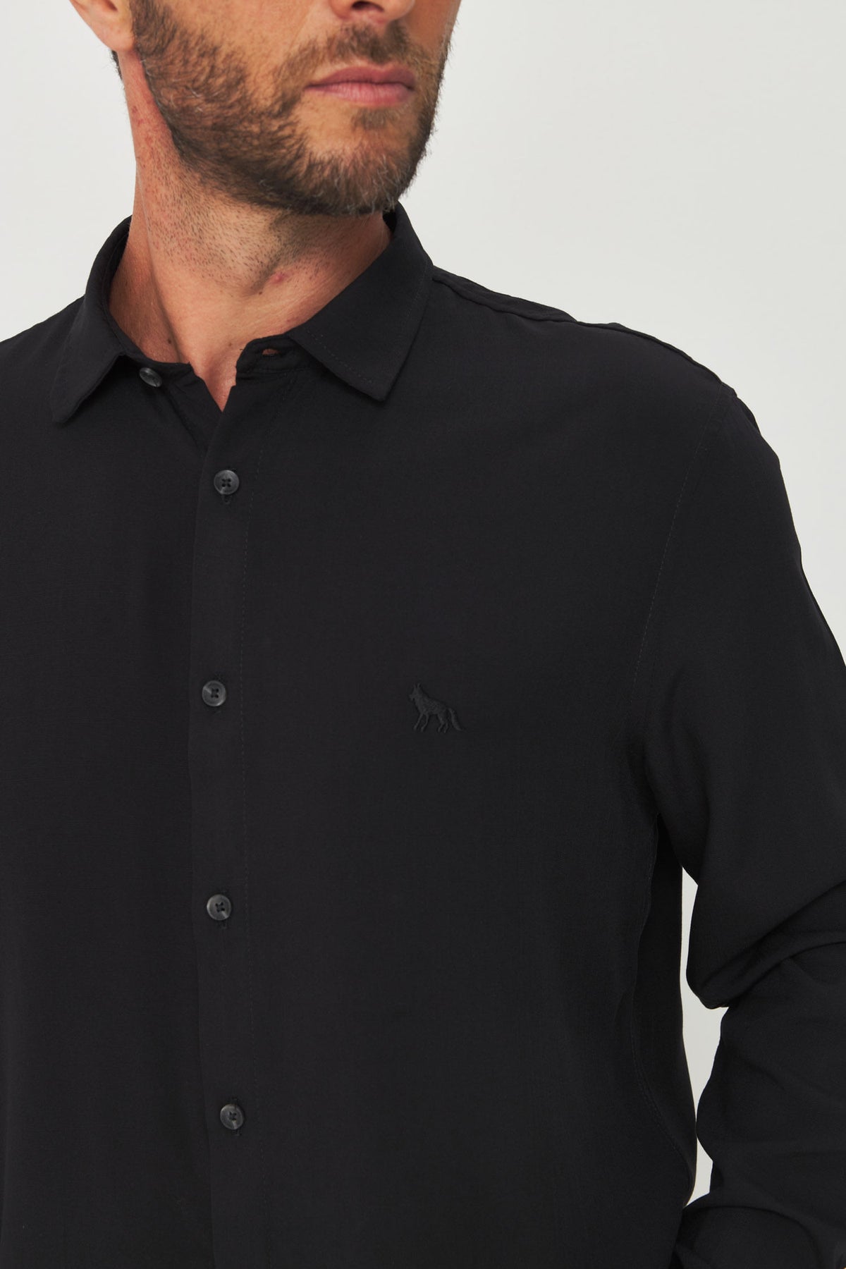 Camisa Lisa Manga Longa Masculina Acostamento Preto