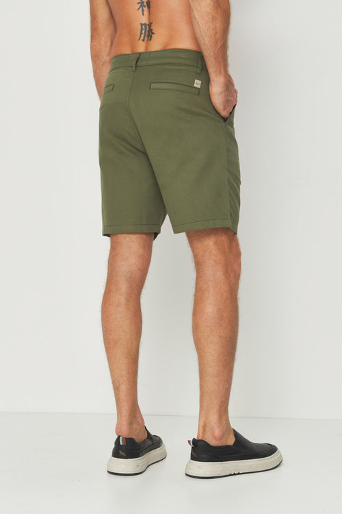 Bermuda Básica Casual Masculina Acostamento Verde