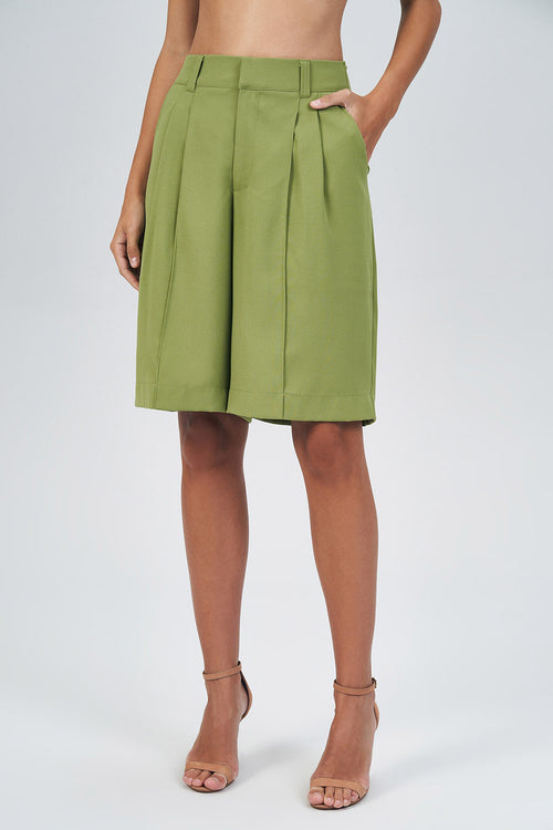 Bermuda Longa Acetinada Feminina Acostamento Matcha
