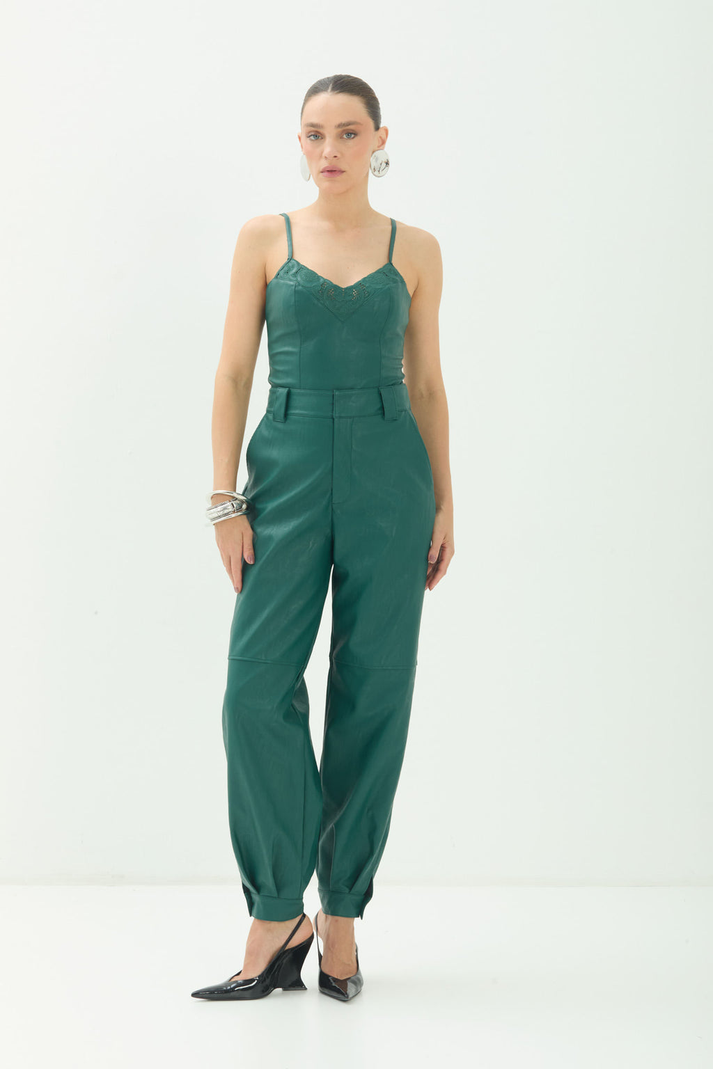 Blusa PU Alça Fina Decote Rendado ACT Feminino Deep Forest