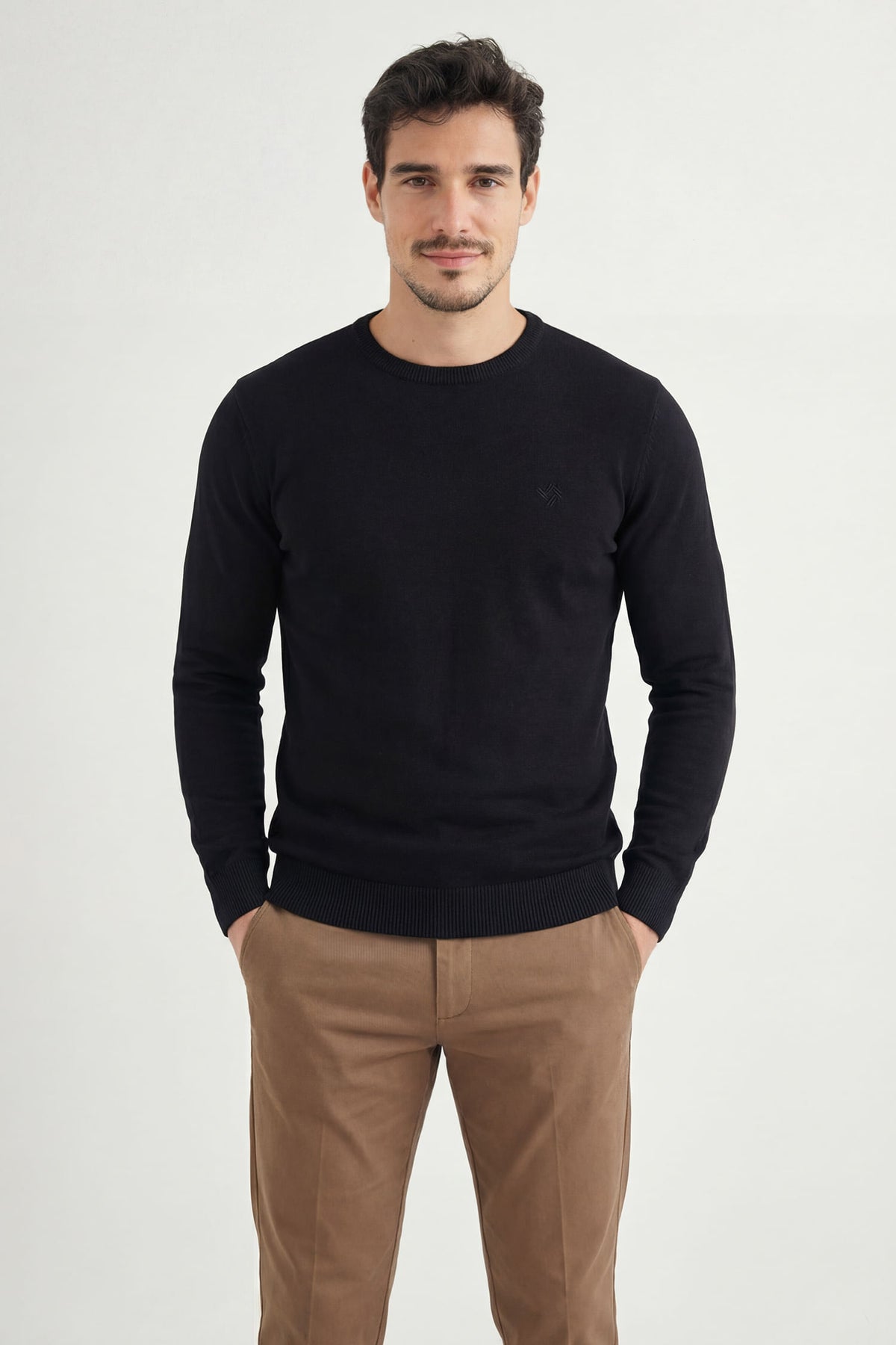 Suéter Tricot Conforto Masculino Acostamento Preto