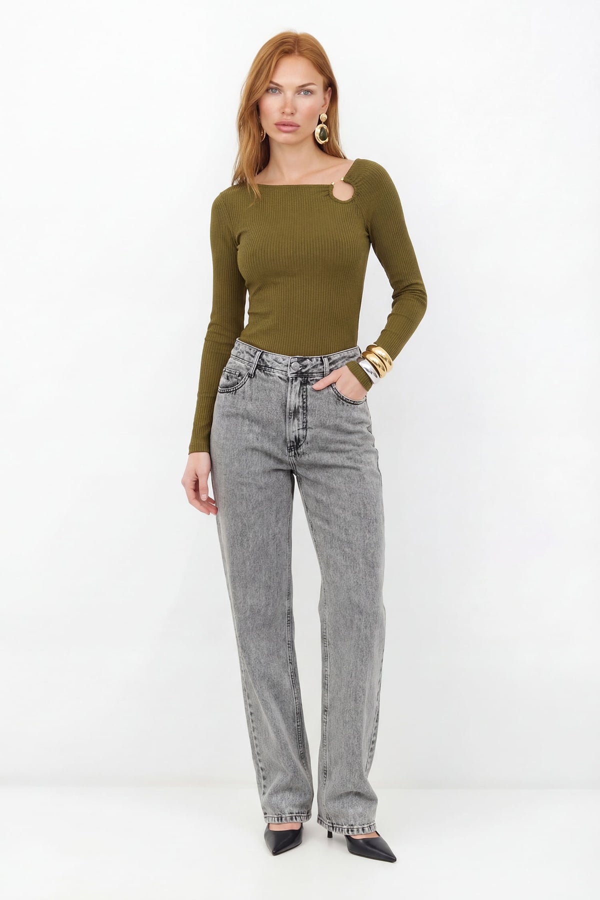 Blusa Canelada Com Detalhe Metálico ACT Feminina Golden Olive