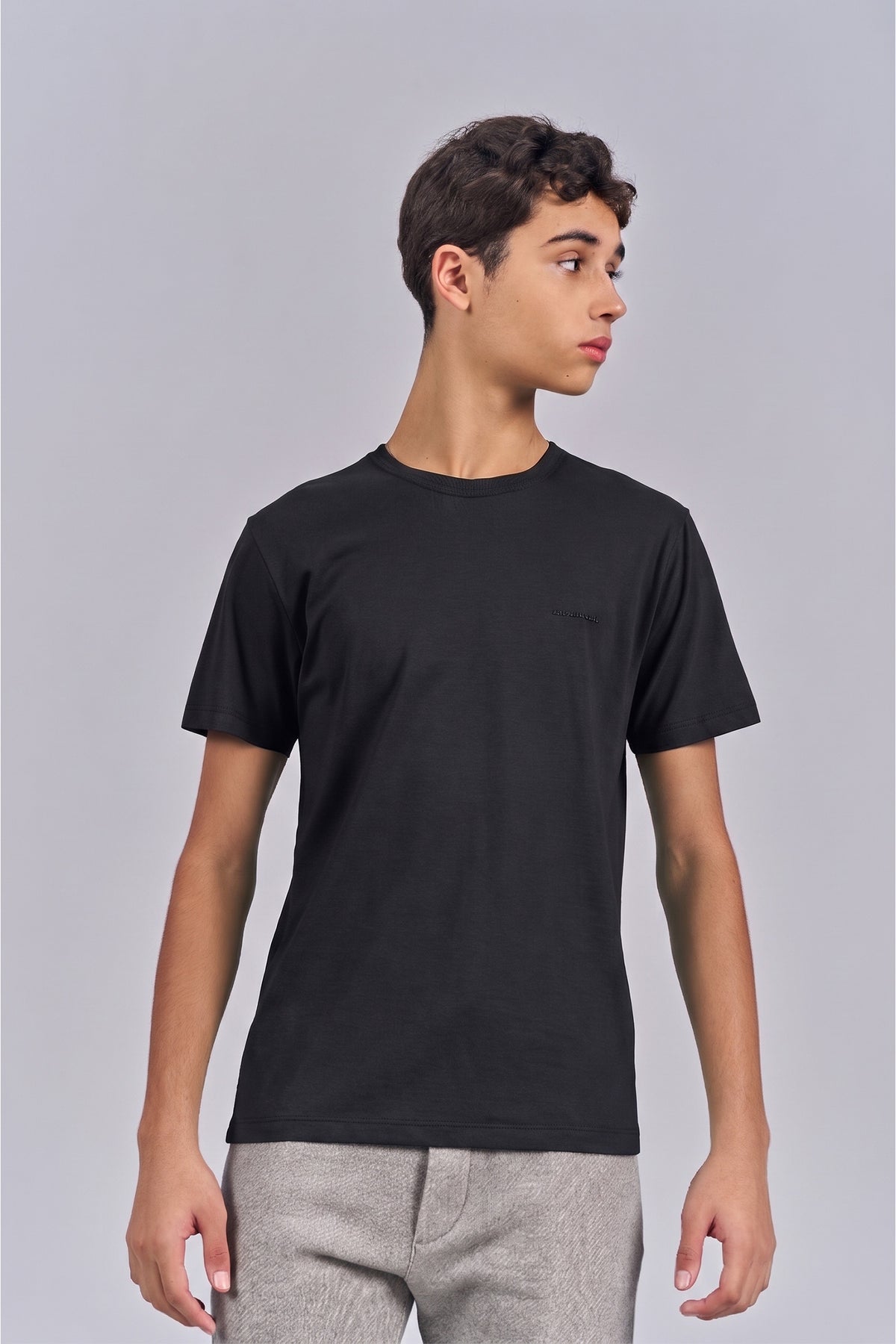 Camiseta Essential Menino Acostamento Next Amarelo Creme