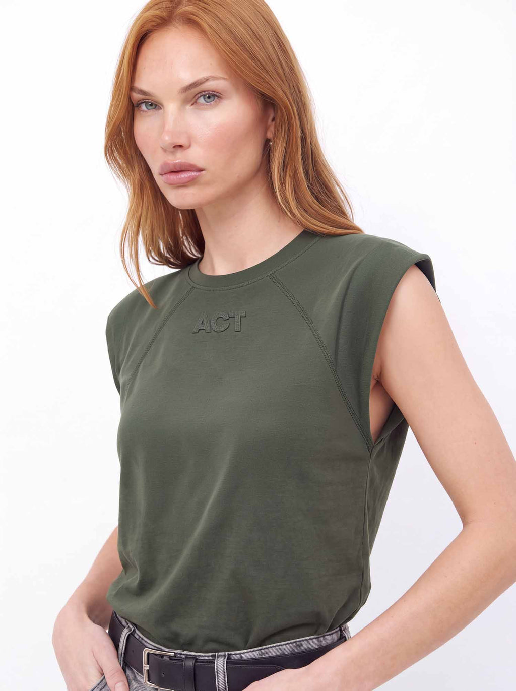 T-Shirt Básica ACT Feminina Midnight Green