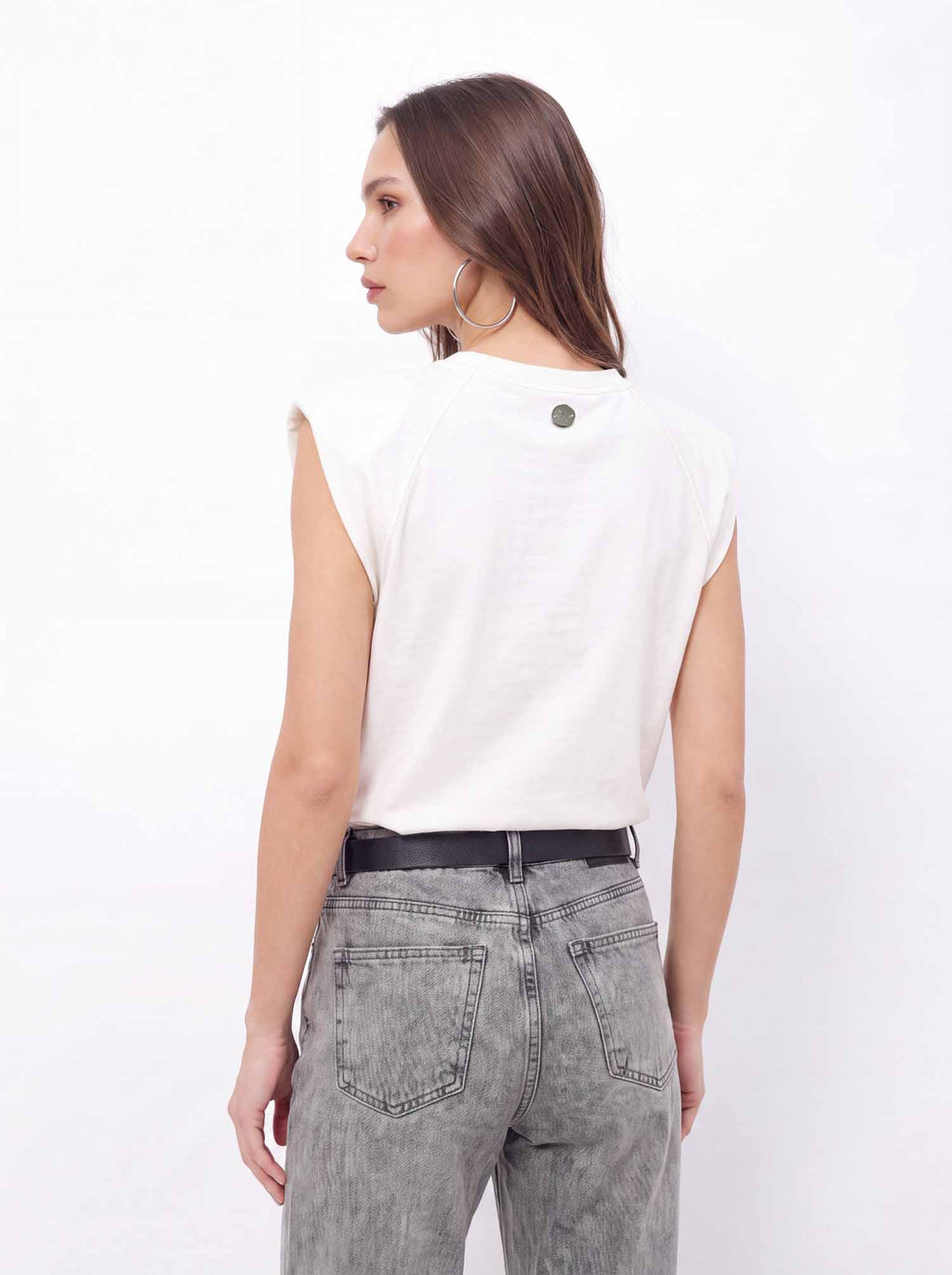 T-Shirt Básica ACT Feminina Off White