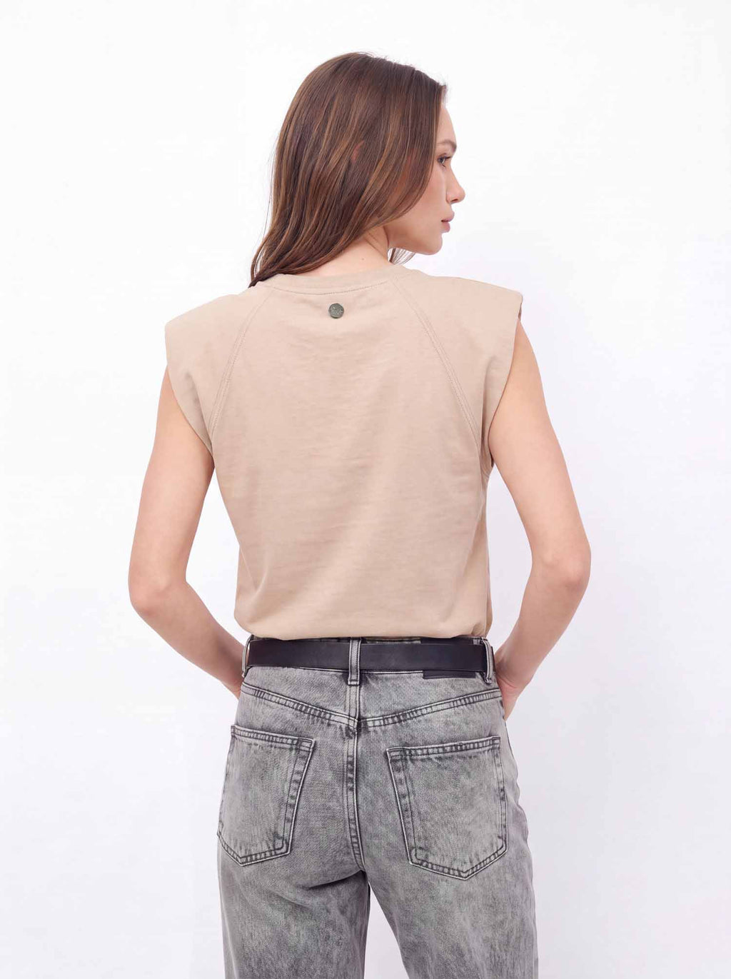 T-Shirt Básica ACT Feminina Sand