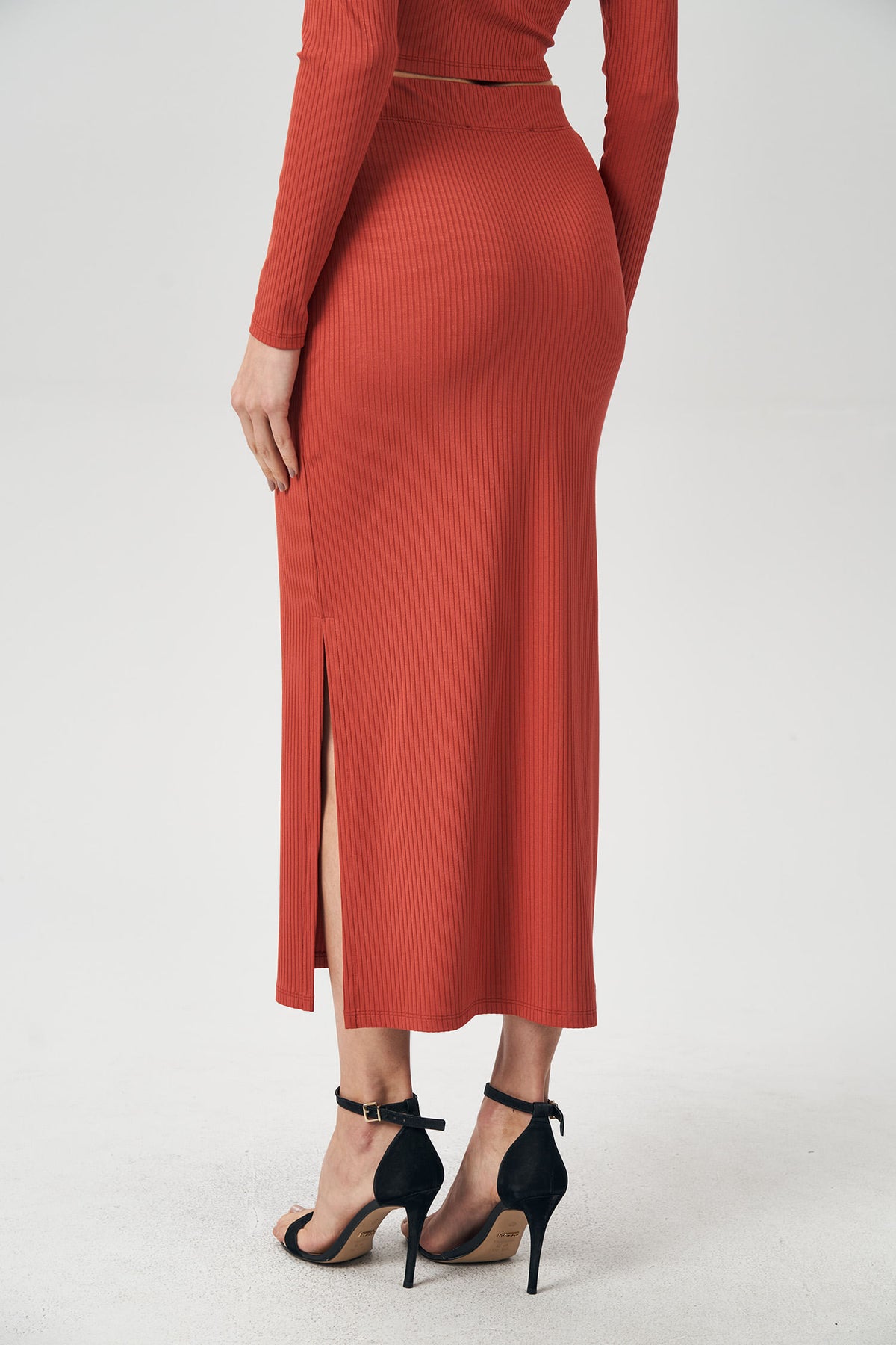 Saia Longa com Fenda Feminina Acostamento Cassis