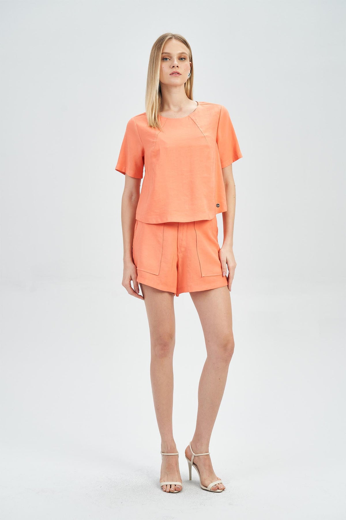 Short Sarja Fluído Feminino Acostamento Coral Blossom