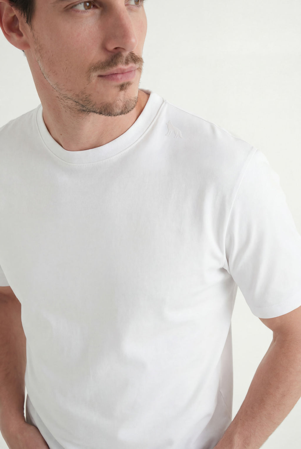 Camiseta Básica Masculino Acostamento Branco