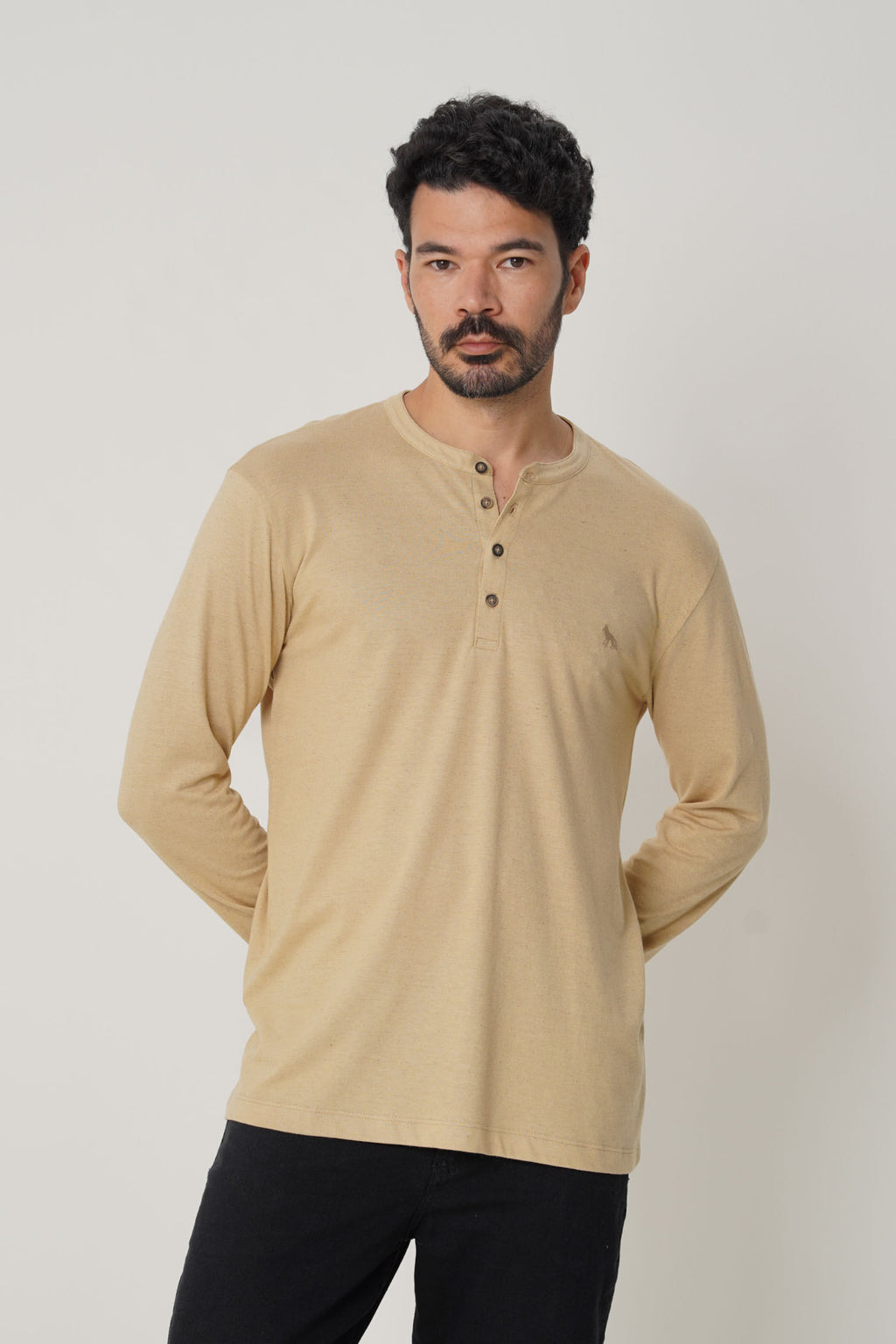 Camiseta Manga Longa Bordada Masculina Acostamento Bege