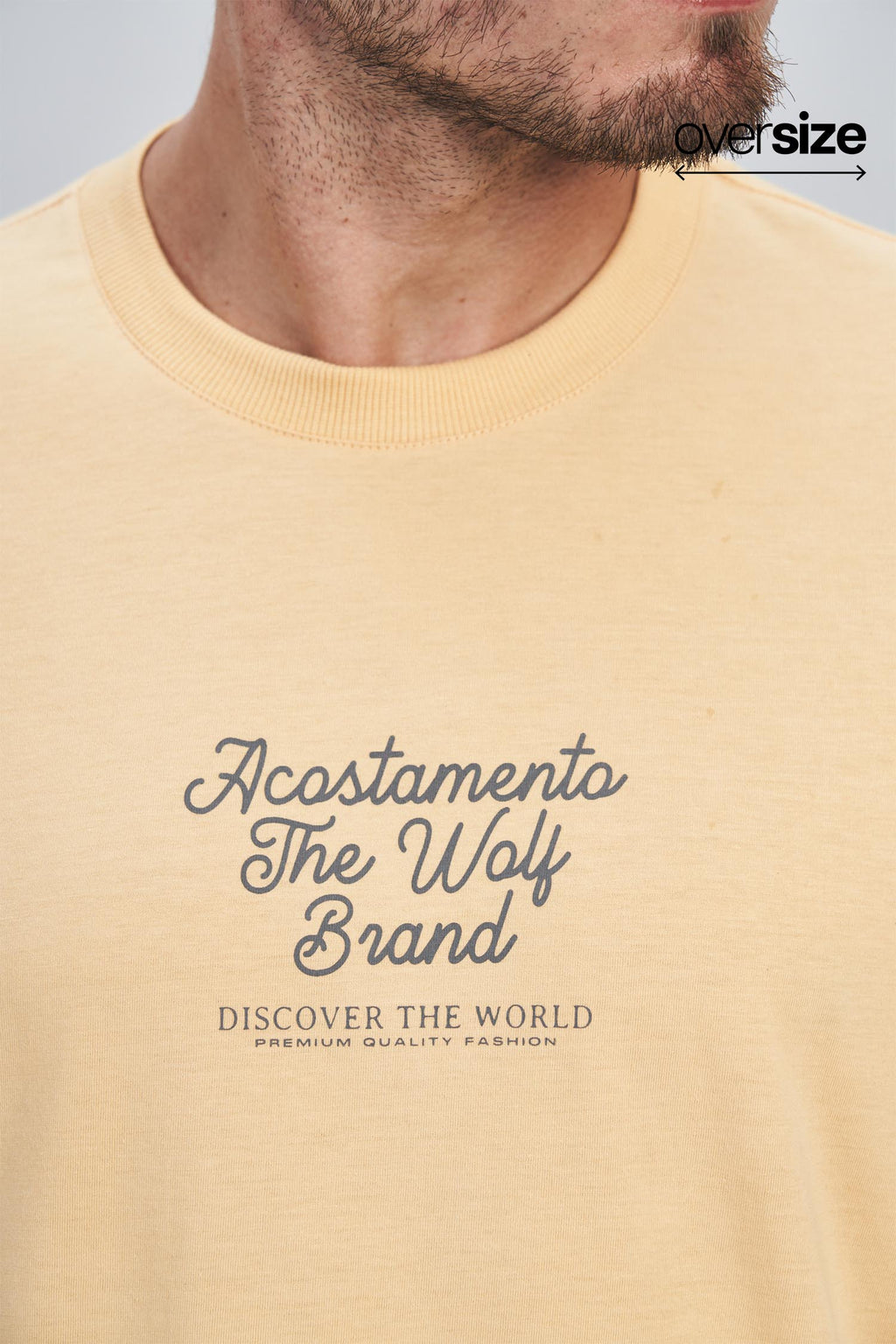 Camiseta Discover The World Masculina Oversize Acostamento Amarelo Creme