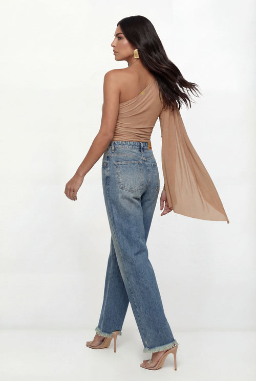 Blusa Assimétrica Com Aviamento ACT Feminina Caramel