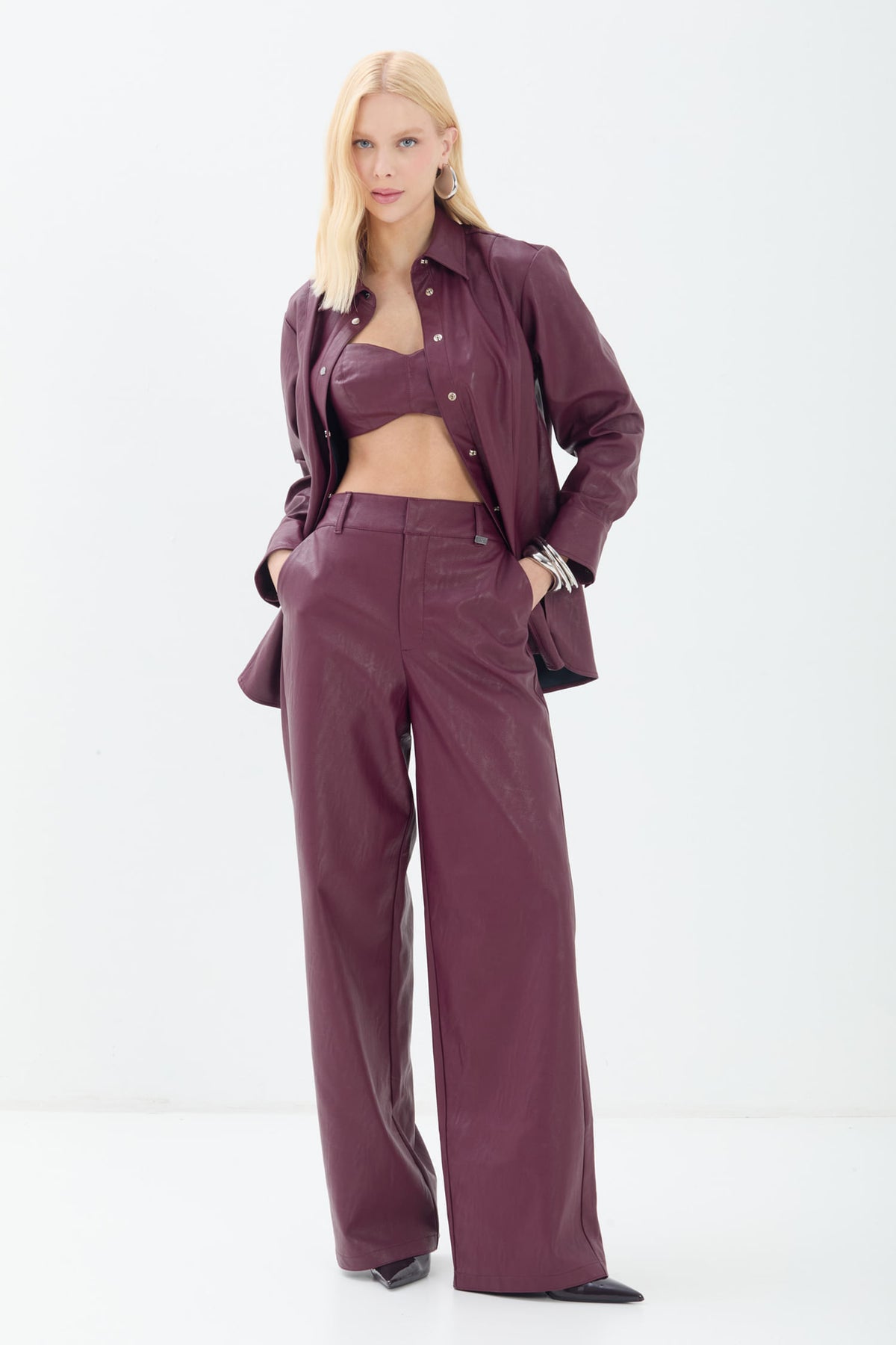 Calça PU Cintura Alta ACT Feminina Deep Ruby