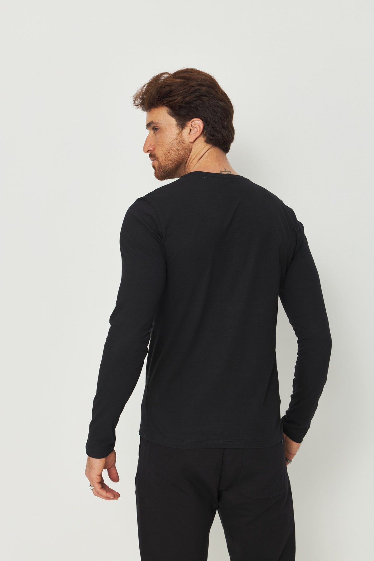 Camiseta Manga Longa Masculina Acostamento Preto