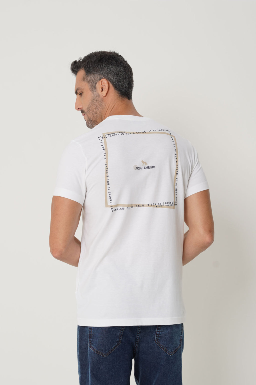 Camiseta Estampa Geométrica Masculino Acostamento Off White