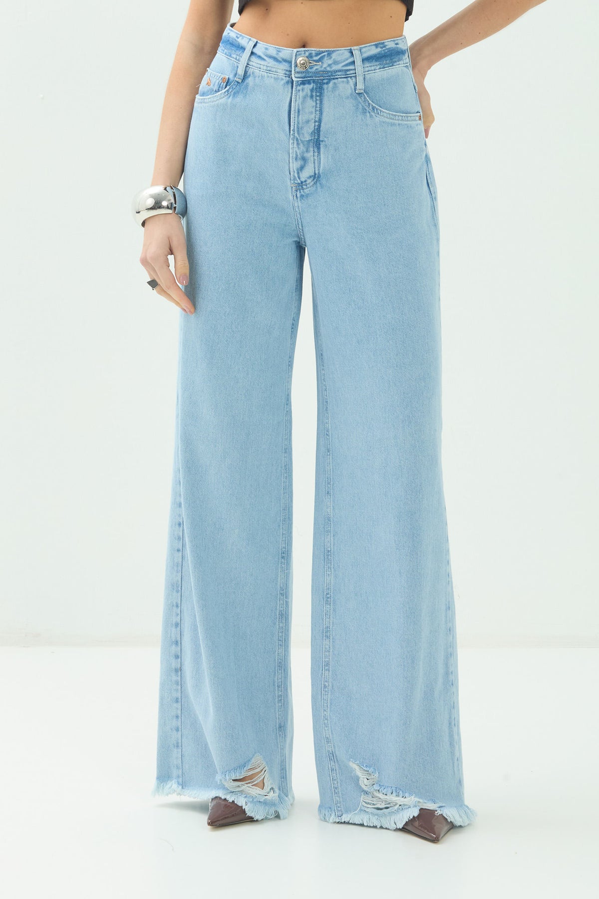 Calça Jeans Wide Detalhes Destroyed ACT Feminina Jeans Claro