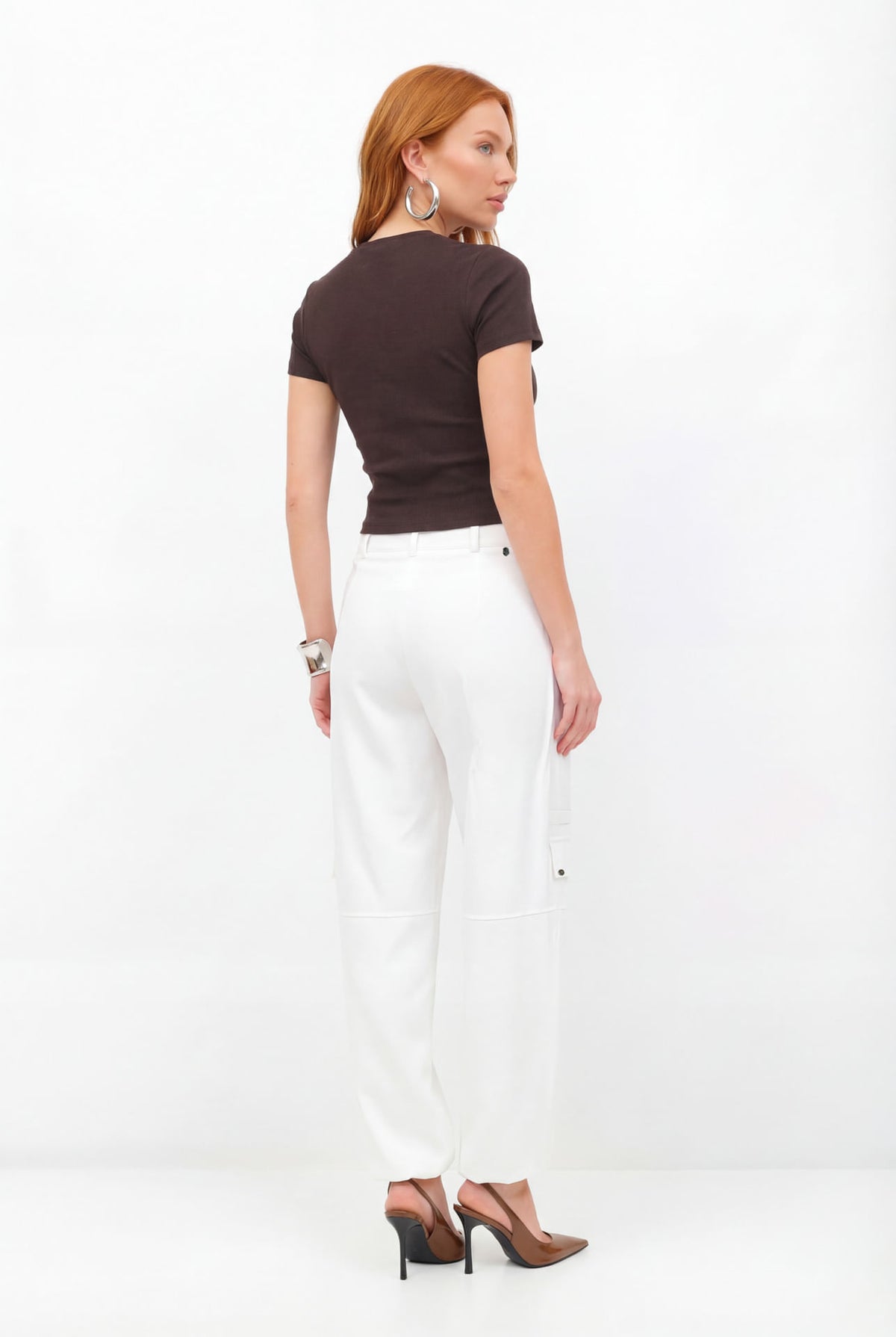 T-Shirt Canelada Básica ACT Feminina Deep Brown