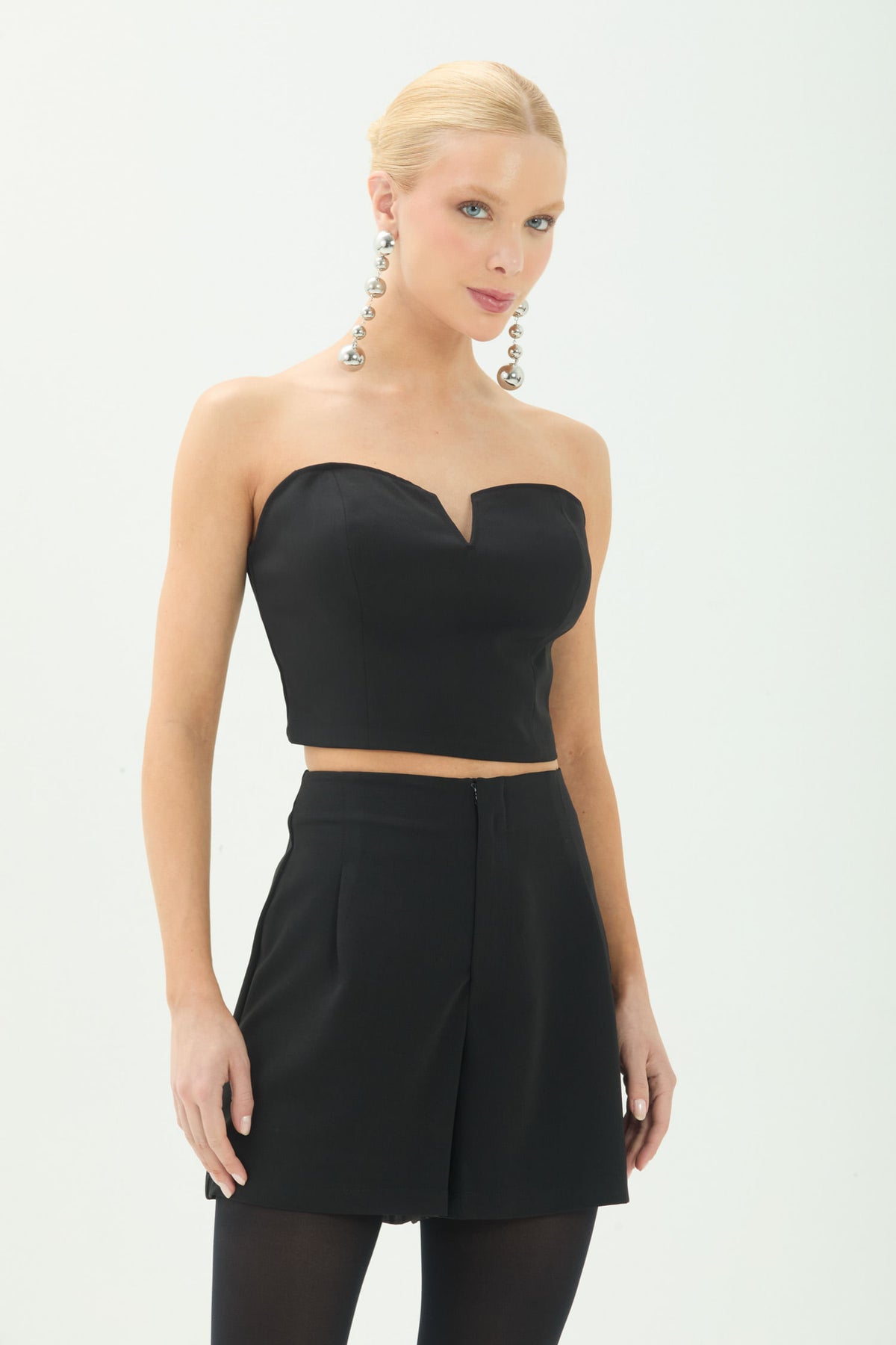 Top Estruturado Sem Alça ACT Feminino Preto