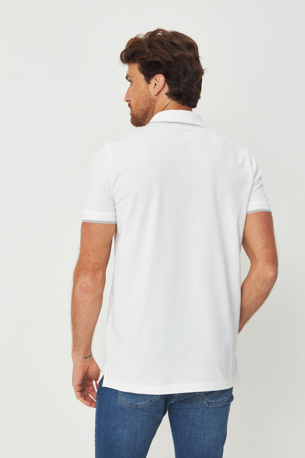 Polo Básica Detalhada Masculina Acostamento Off White