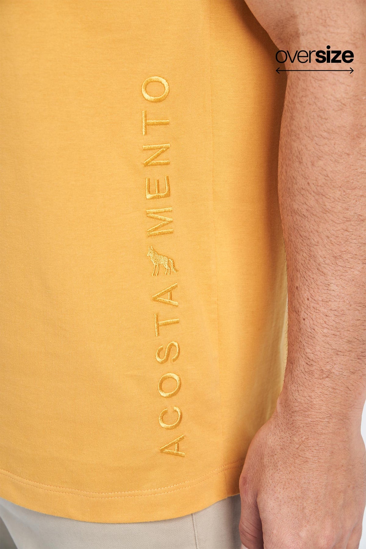 Camiseta Lettering Lateral Masculina Oversize Acostamento Amarelo Malta