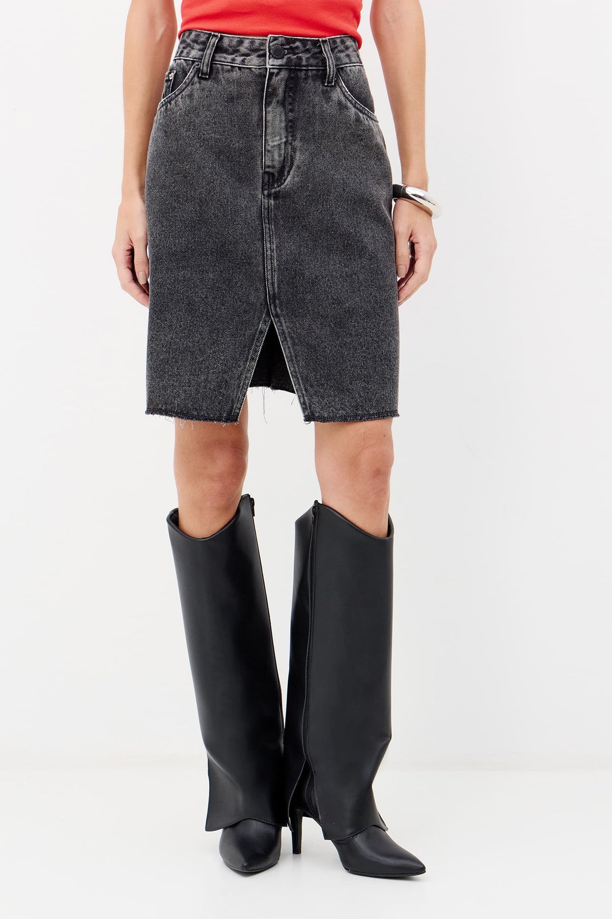 Saia Jeans Média Estonada Feminina Inblanche Jeans Escuro